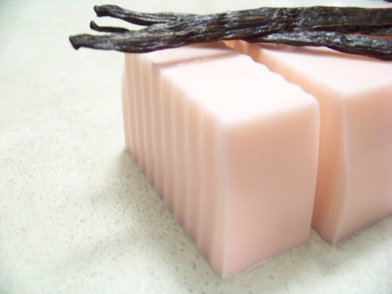 Strawberry Vanilla Chunk Goats Milk Soap